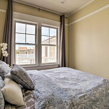 Charming Renovated Avalon Townhome, Walk To Beach! Luaran gambar